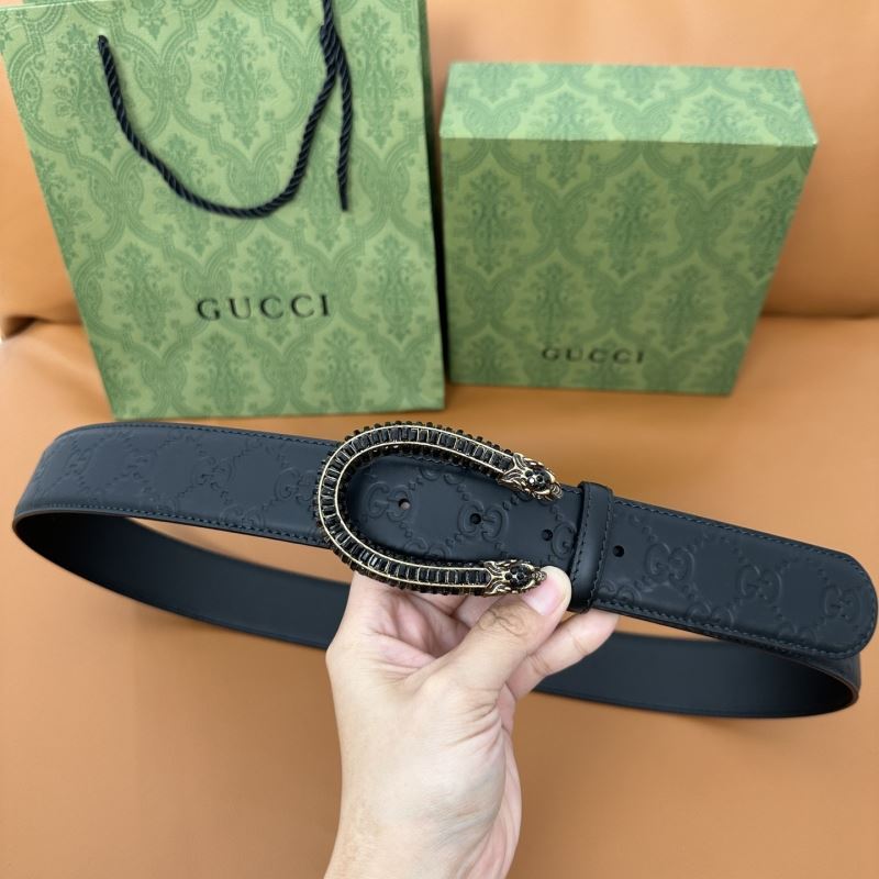 G*u*i belts